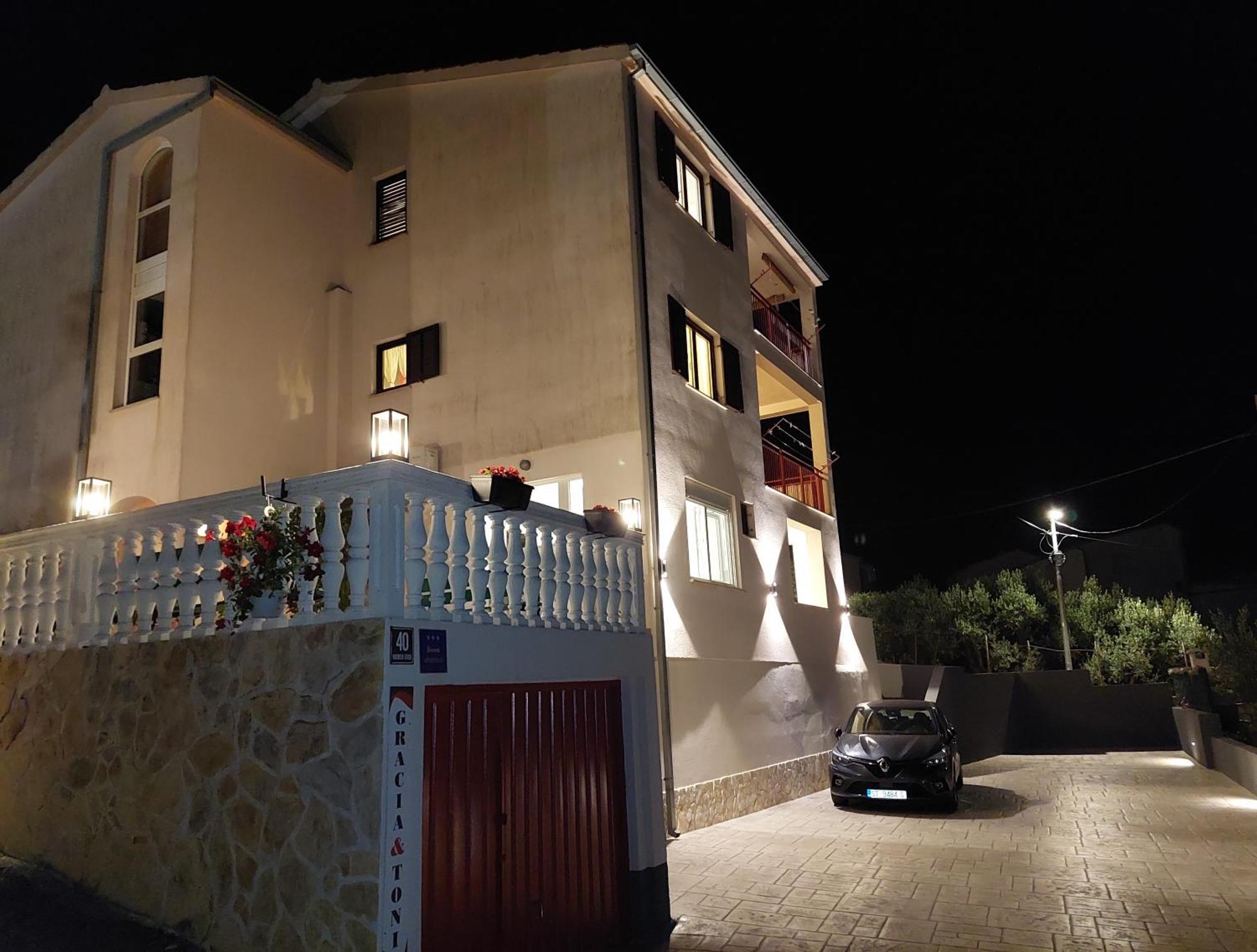 Apartments Gracia & Toni Trogir Exterior foto